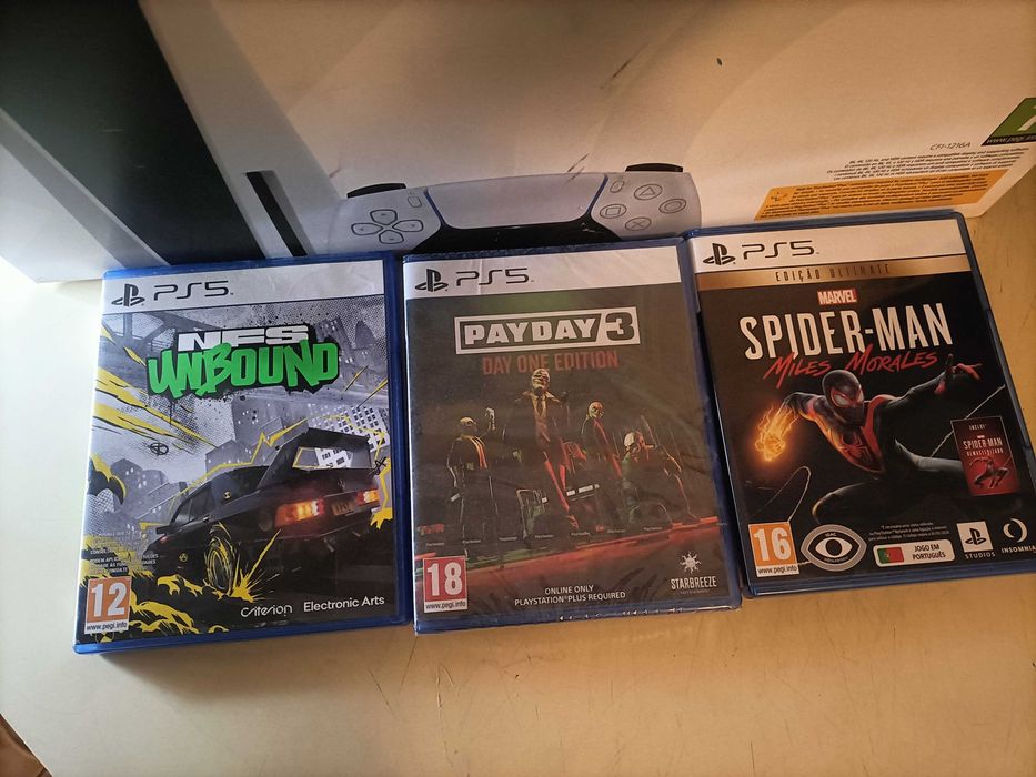 Ps5 825 GB com 3 jogos reais e outros digitais