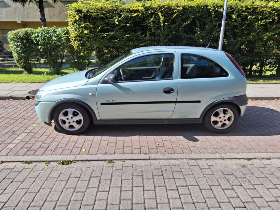 Opel Corsa C 1.2 2002r.
