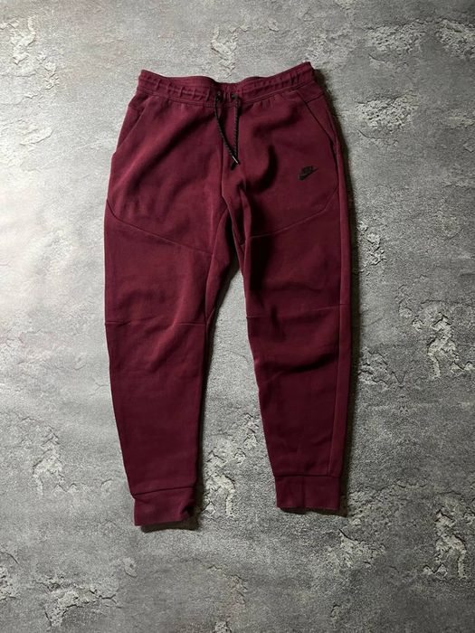 Штаны Nike Tech Fleece