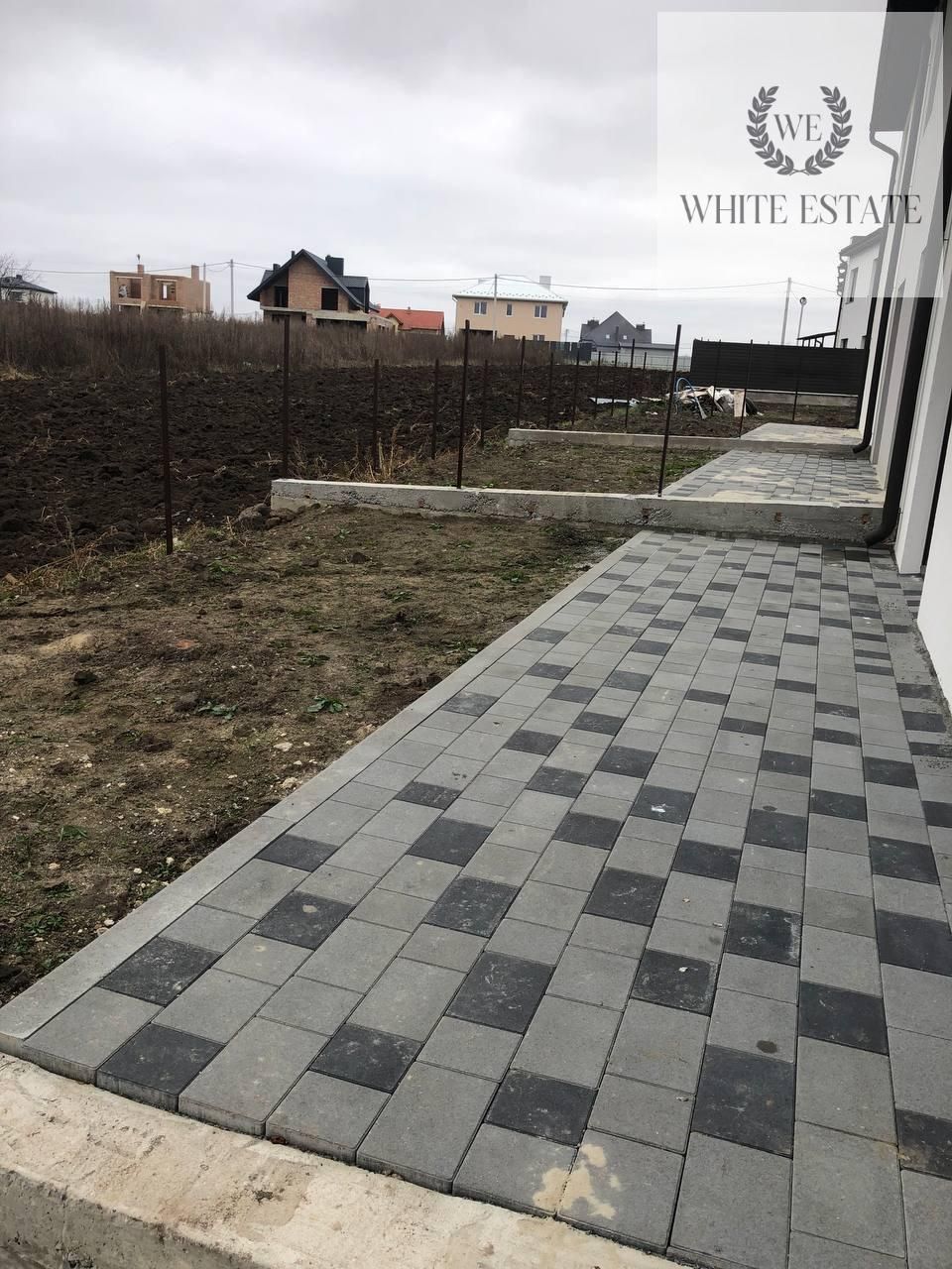 Продаж будинка таунхауса село Байківці