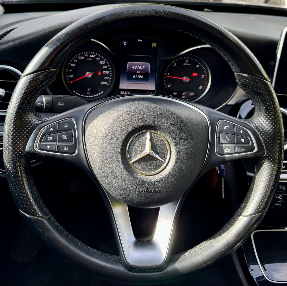 Mercedes-Benz C180d **61.000 kms** 2016