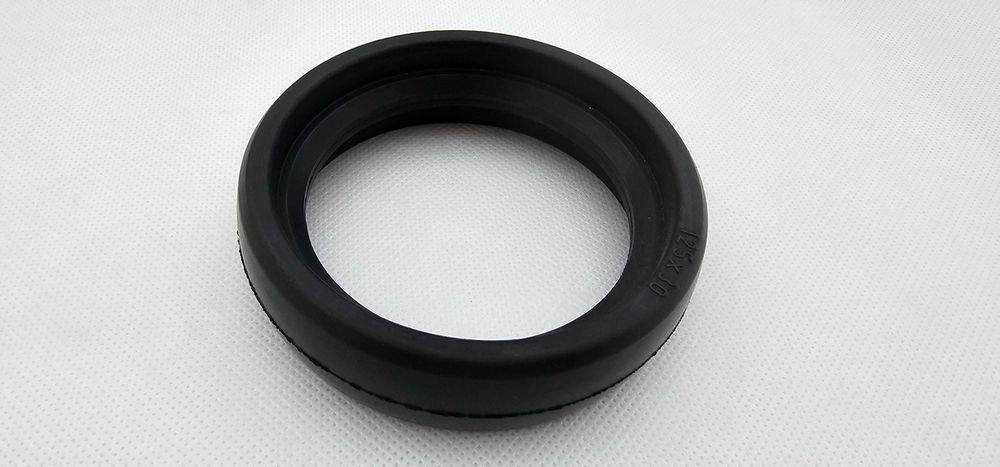 Oponka 125x30, Opona gumowa