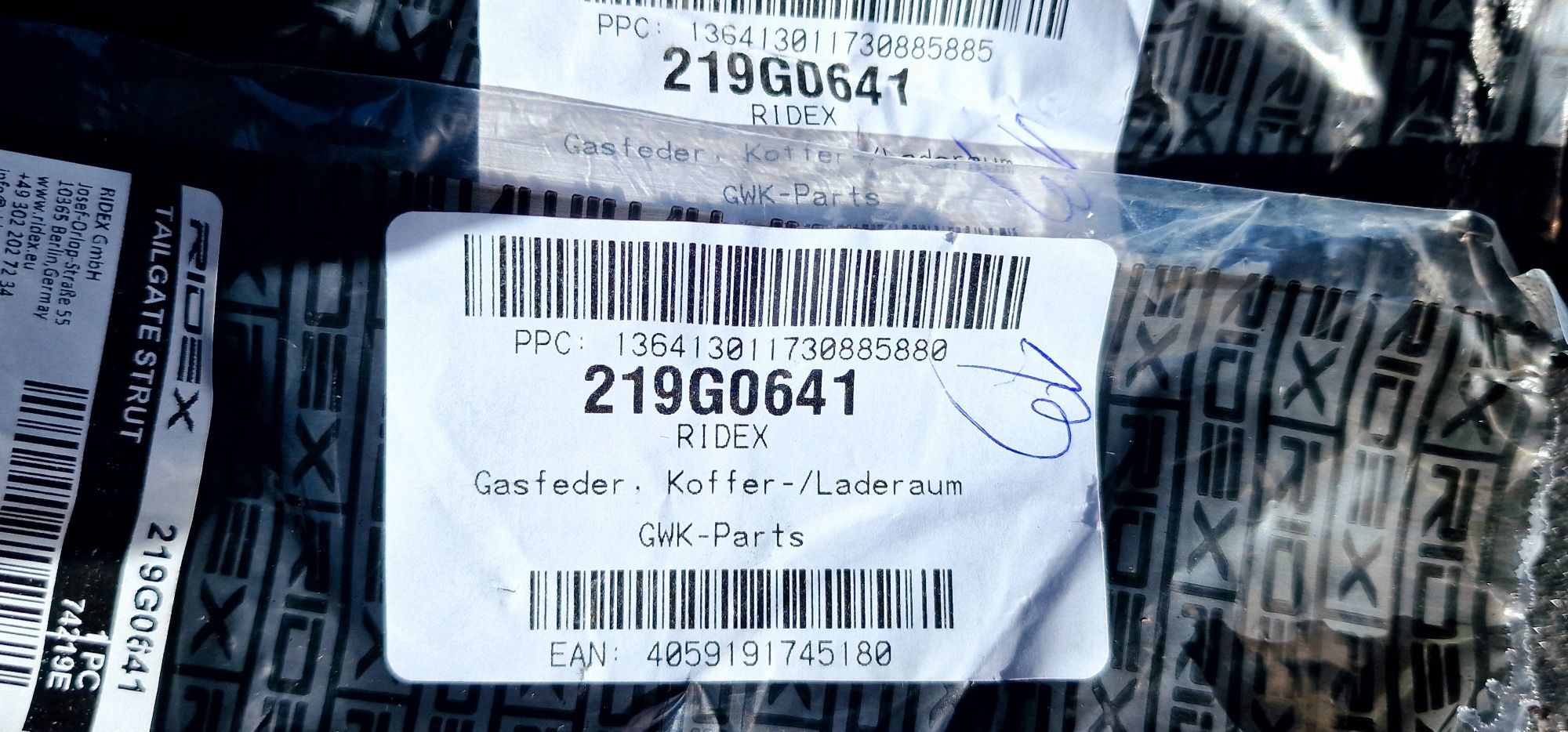 Amortecedor de porta-bagagens RIDEX 219G0641 . 2 unidades