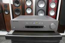 Camridge CXA81 wzmacniacz stereofoniczny stereo