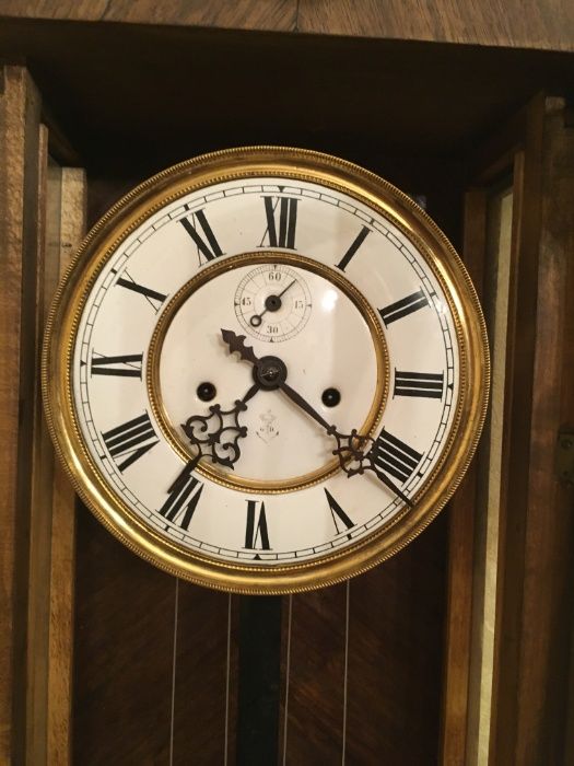 Продаются старинные настенные немецкие часы Густав Беккер XIX века