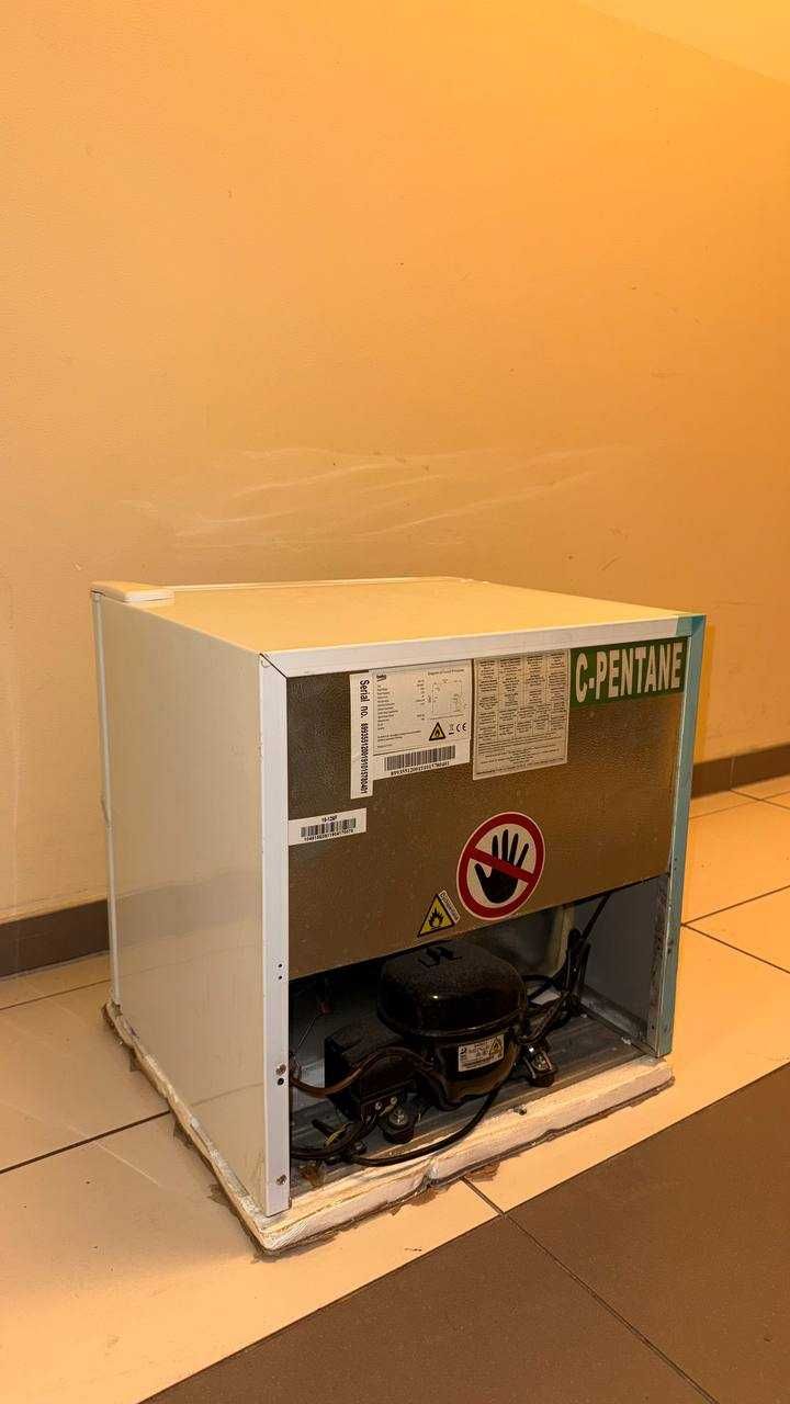 Mini lodówka Beko / Minibar Beko