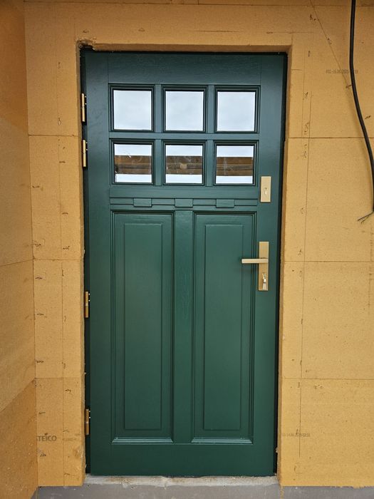 Drzwi zewnętrzne dębowe z montażem producent