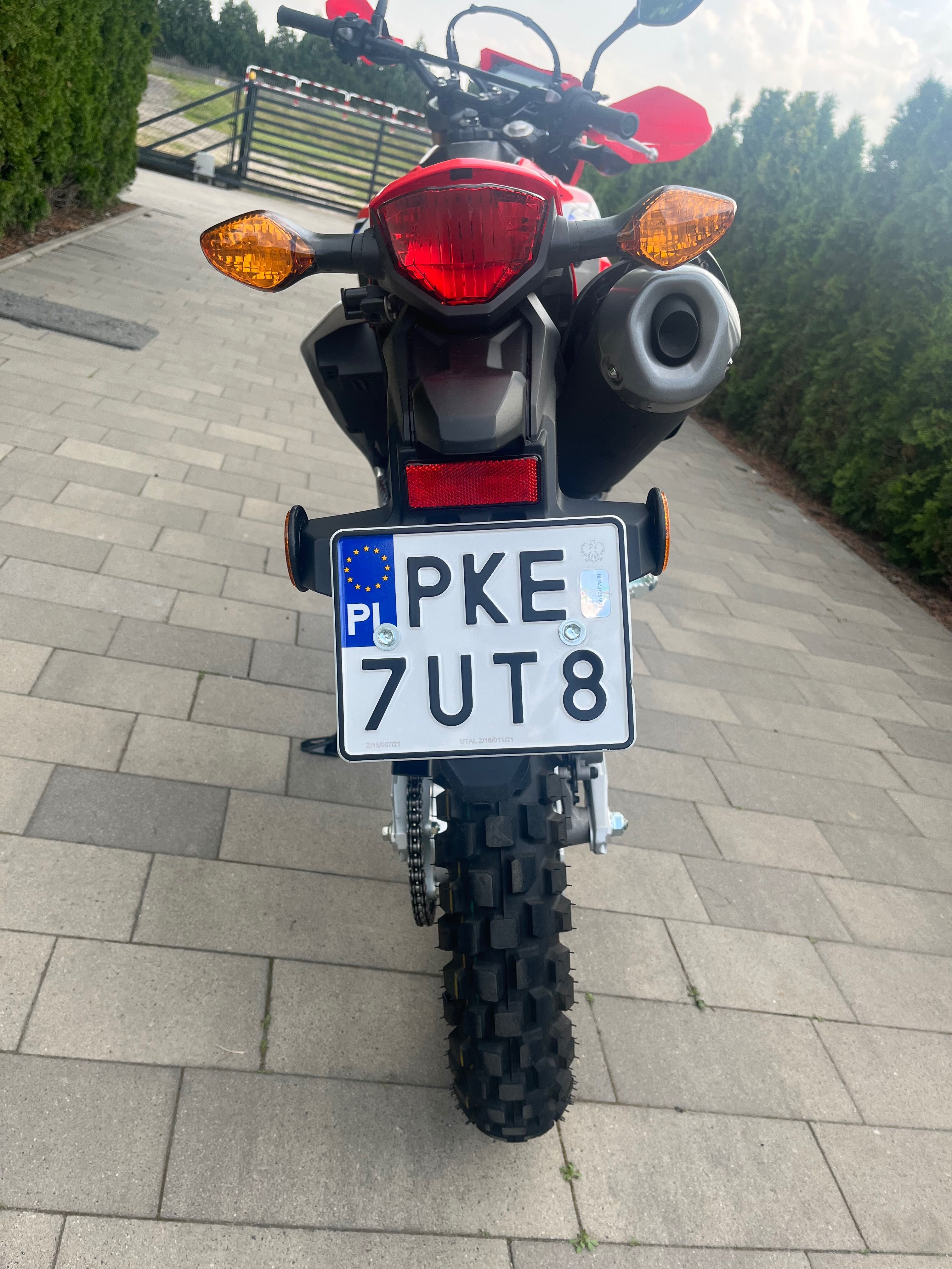 Honda CRF 300L na gwarancji 230 km jak nowa.