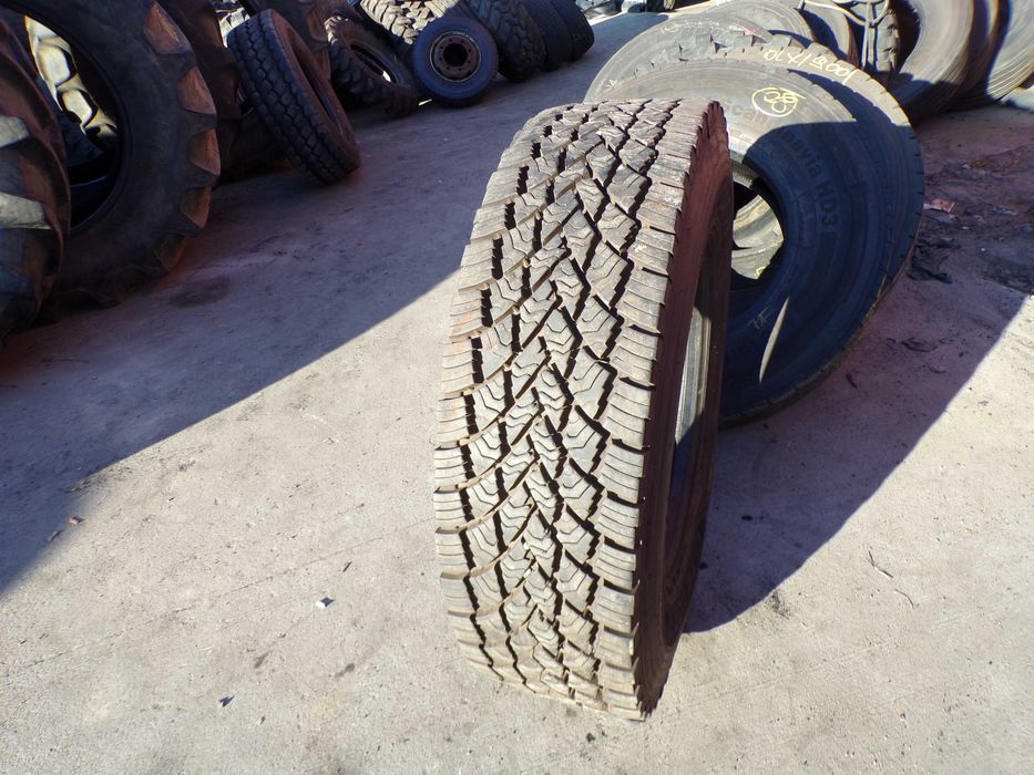 Opona 315/80R22.5 GOODYEAR ULTRA GRIP MAX D (1000 netto)