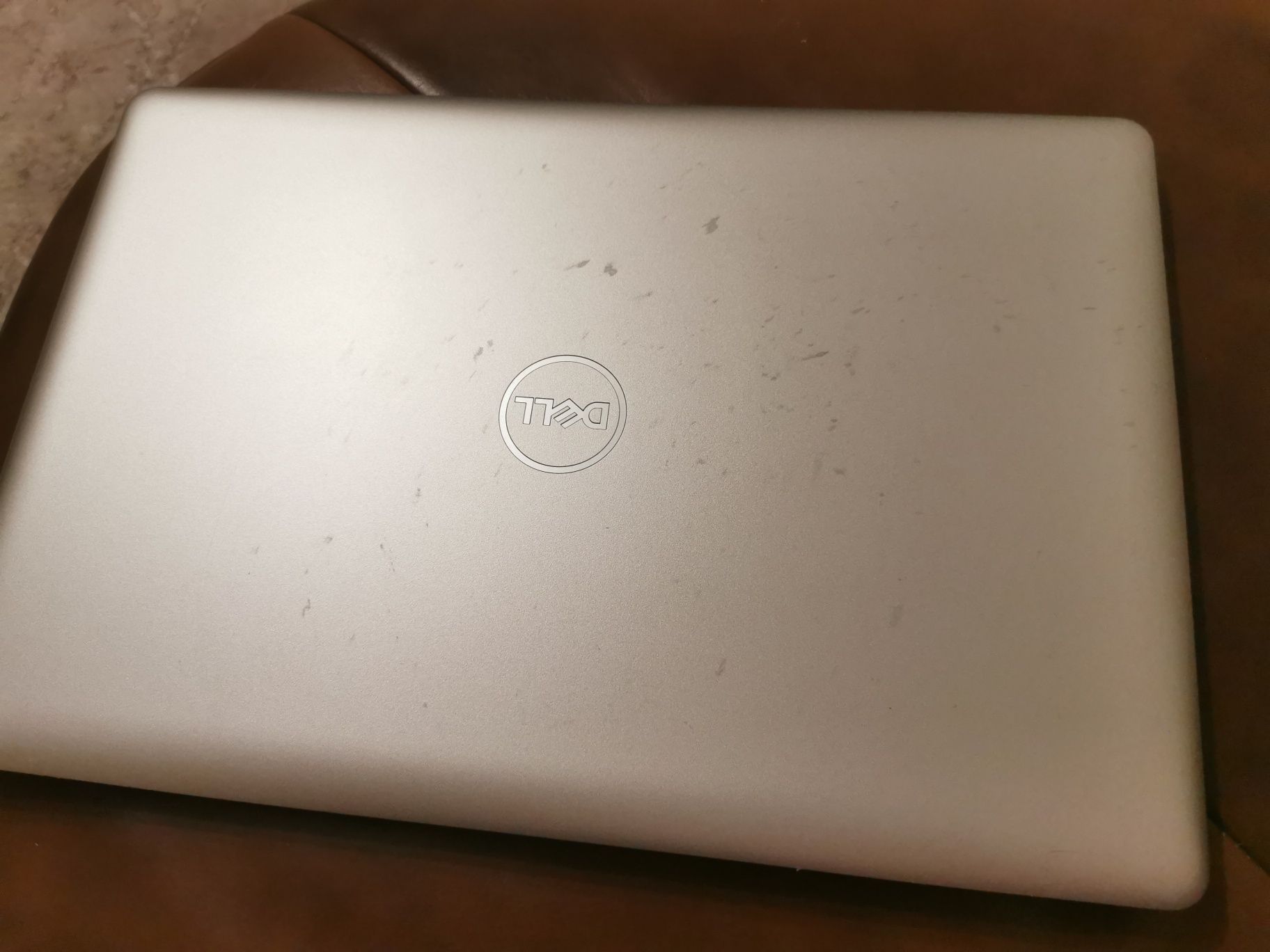 DELL INSPIRON 3793, i7, 16gb, dwa dyski 256Gb SSD