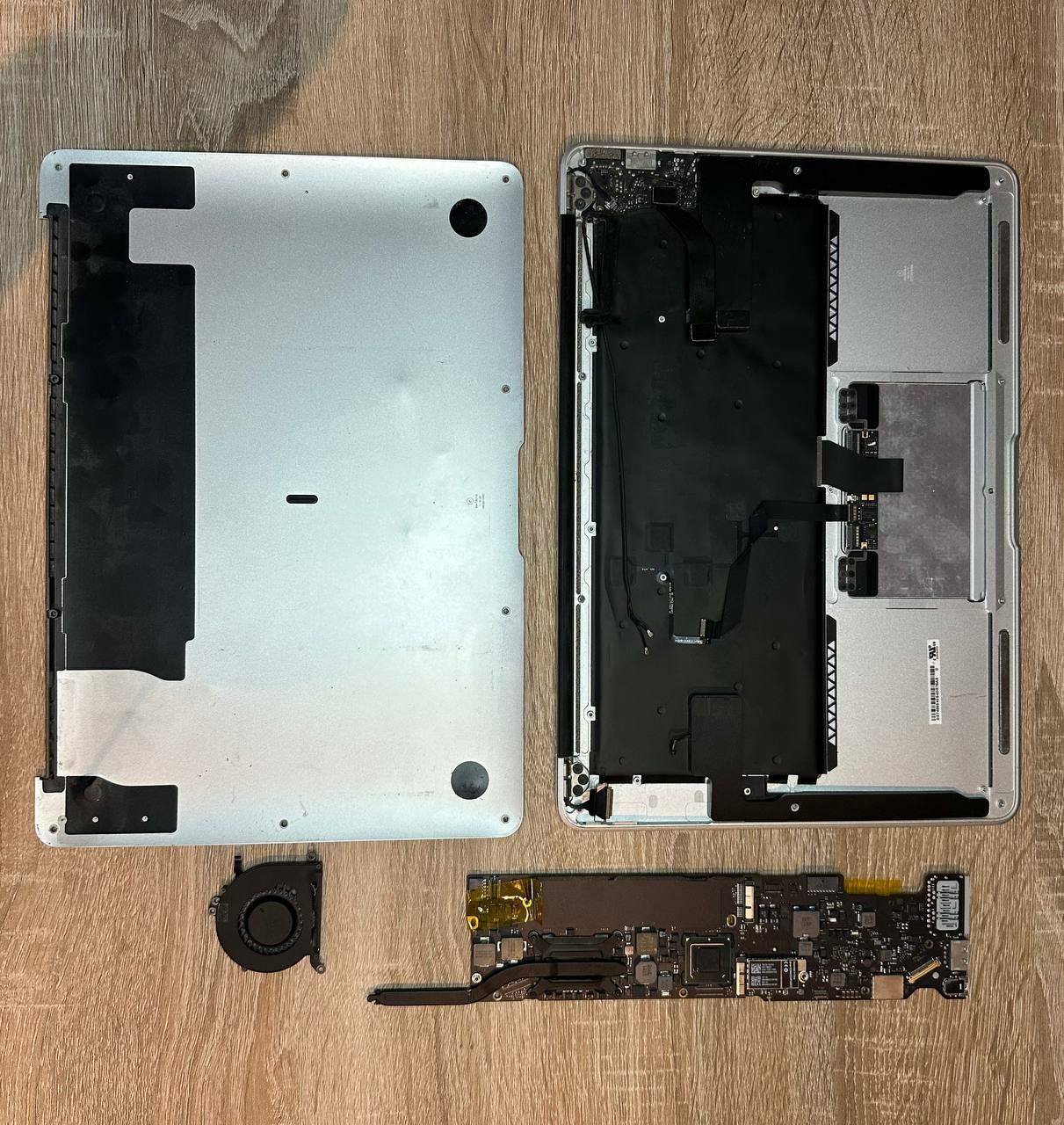 MacBook A1369 (na części)