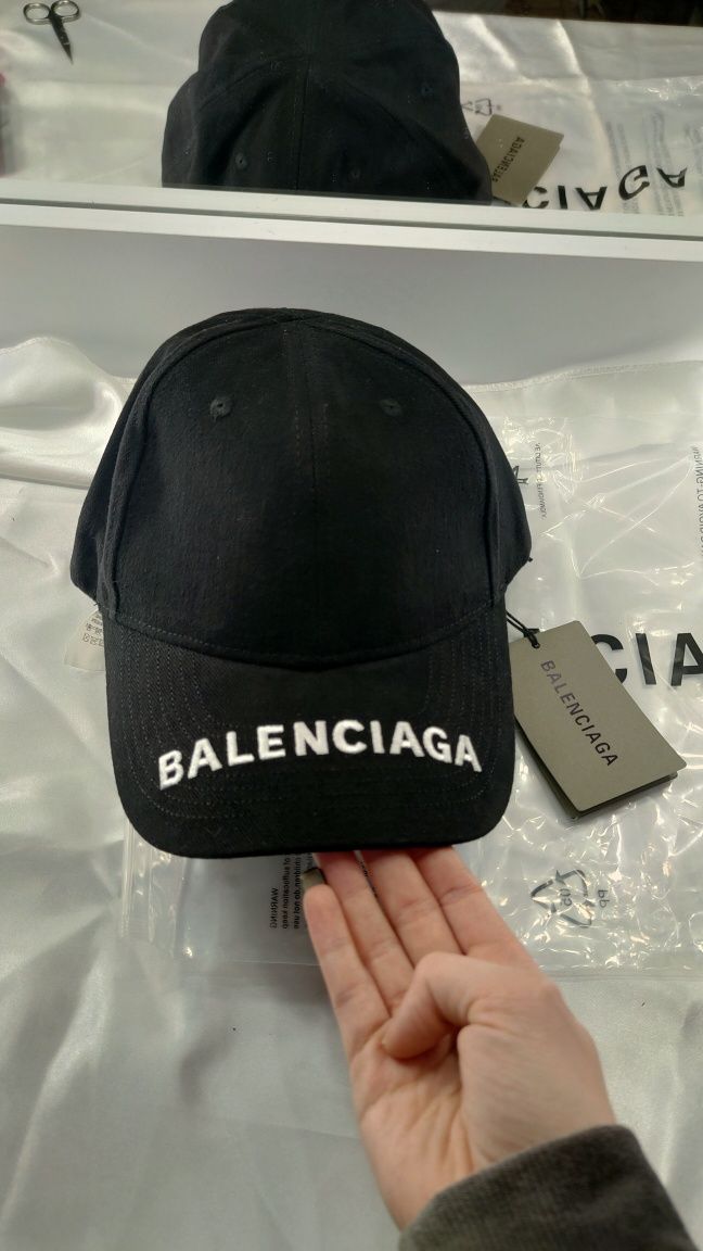 Кепка Balenciaga/ бейсболка баленсіага
