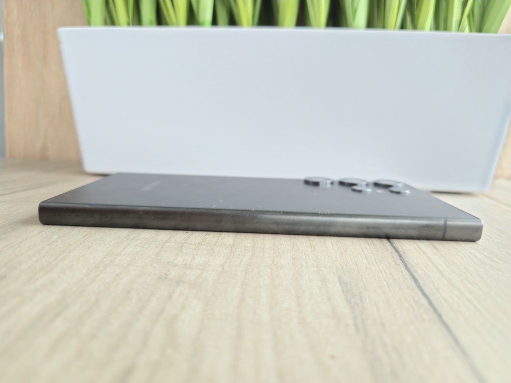 Samsung S24 Ultra 12/256Gb, Офіційний