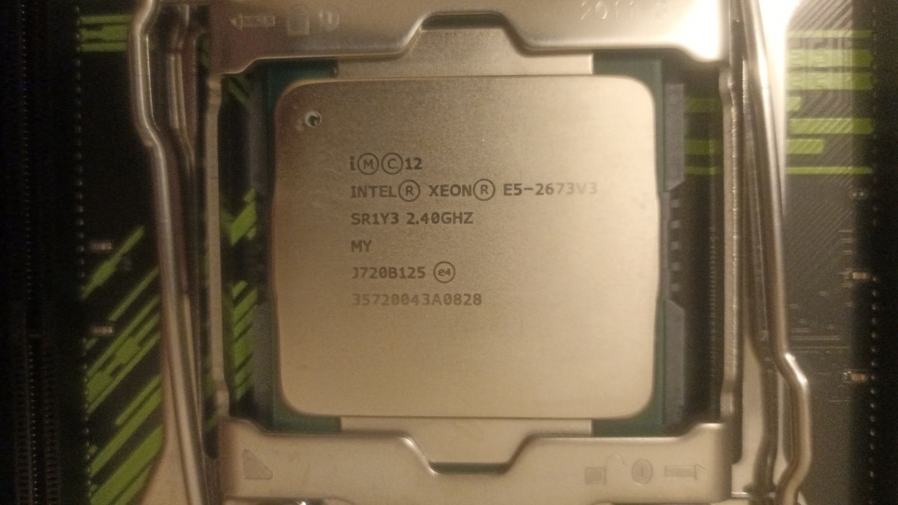 Комплект x99 p4  Xeon e5 2670v3 + 16 gb DDR 4