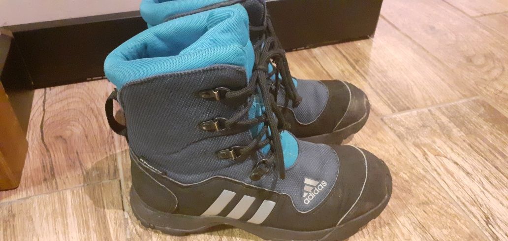 Śniegowce kozaki buty zimowe adidas 35