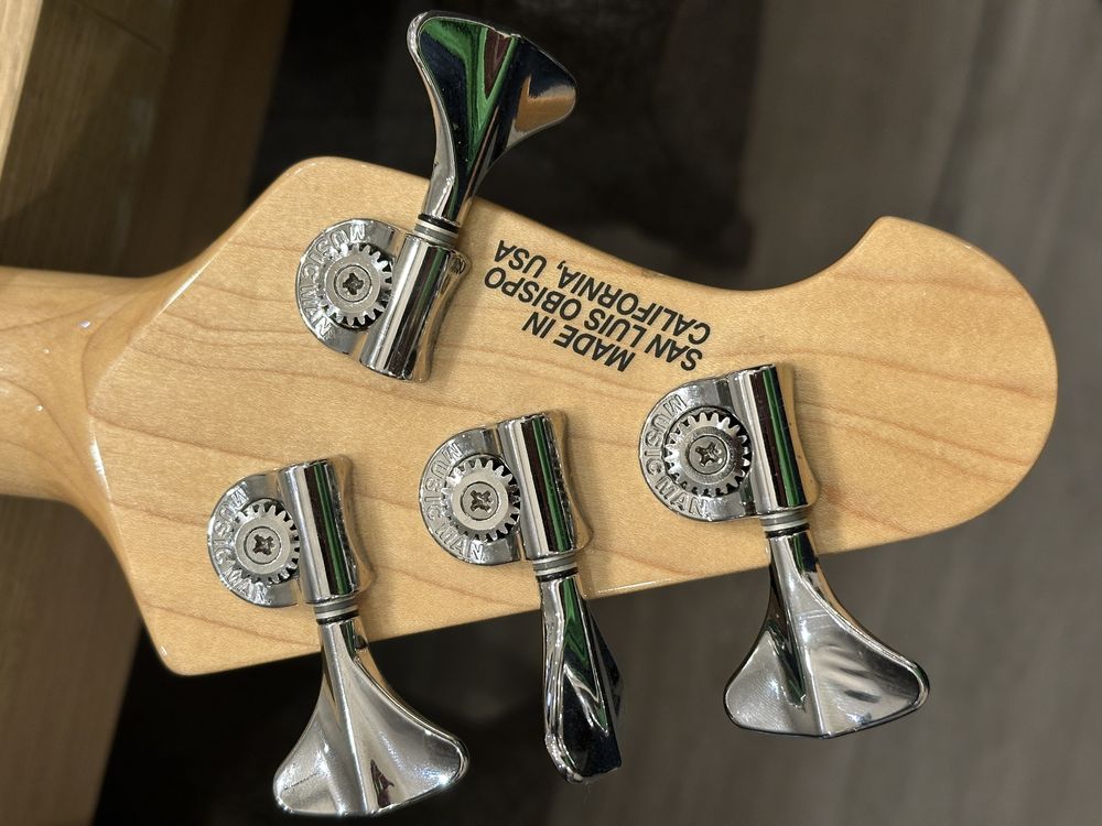 MusicMan Reflex Gamechanger USA Bass