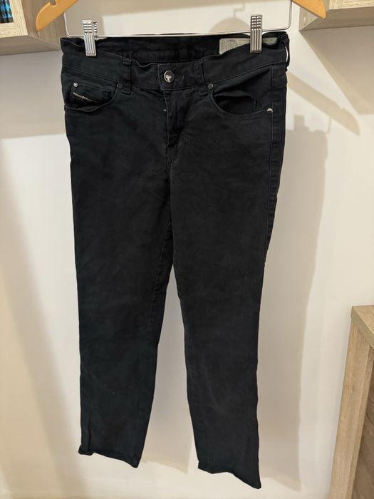 Czarne spodnie 36 s diesel