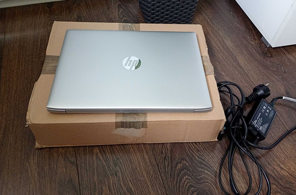 Mocny Hp ProBook i5 8250U 8 rdzeni x 3,4Ghz 8Gb DDR4 SSD Win