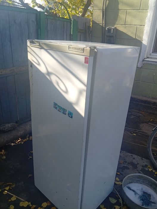 Рабочий холодильник