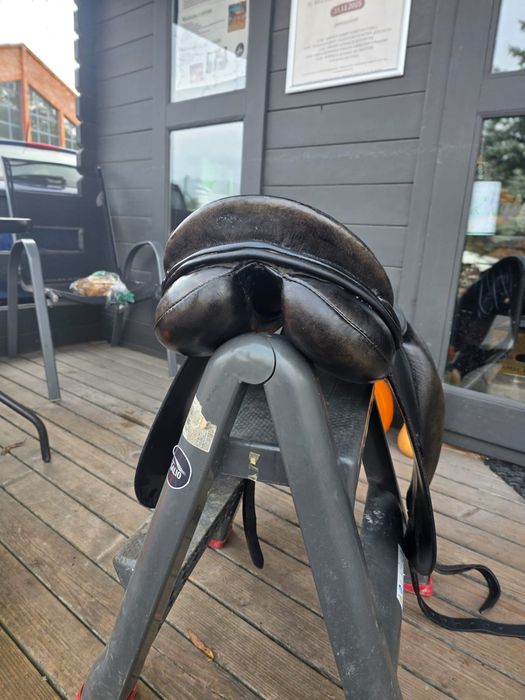 Siodło ujeżdżeniowe Stubben Excalibur 17,5