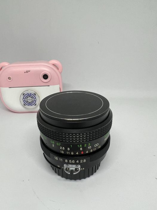 Об'єктив Vivitar 24mm f2.8 nikon