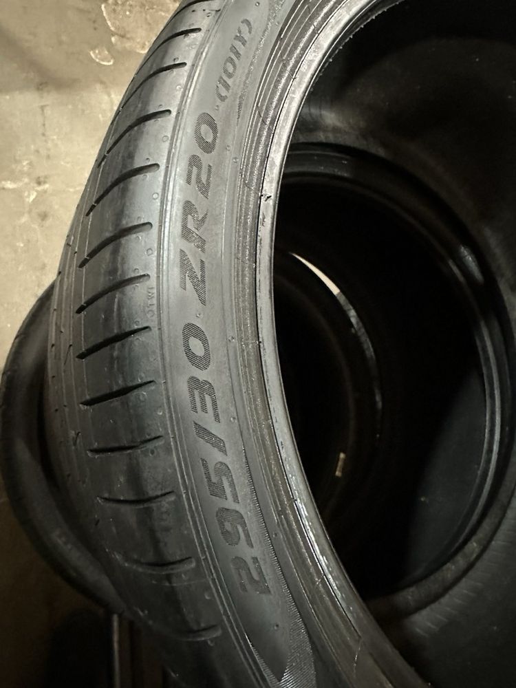 295/30/20+265/35/20 R20 Pirelli PZero PZ4 4шт нові