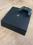 Konsola PS 4 PRO 1TB PlayStation 4 + PAD