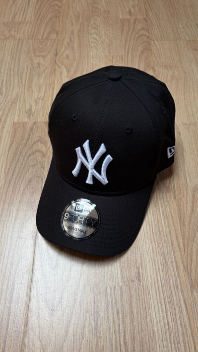 Czapka NEW ERA 9FORTY CZARNA New York Yankess - Nowa