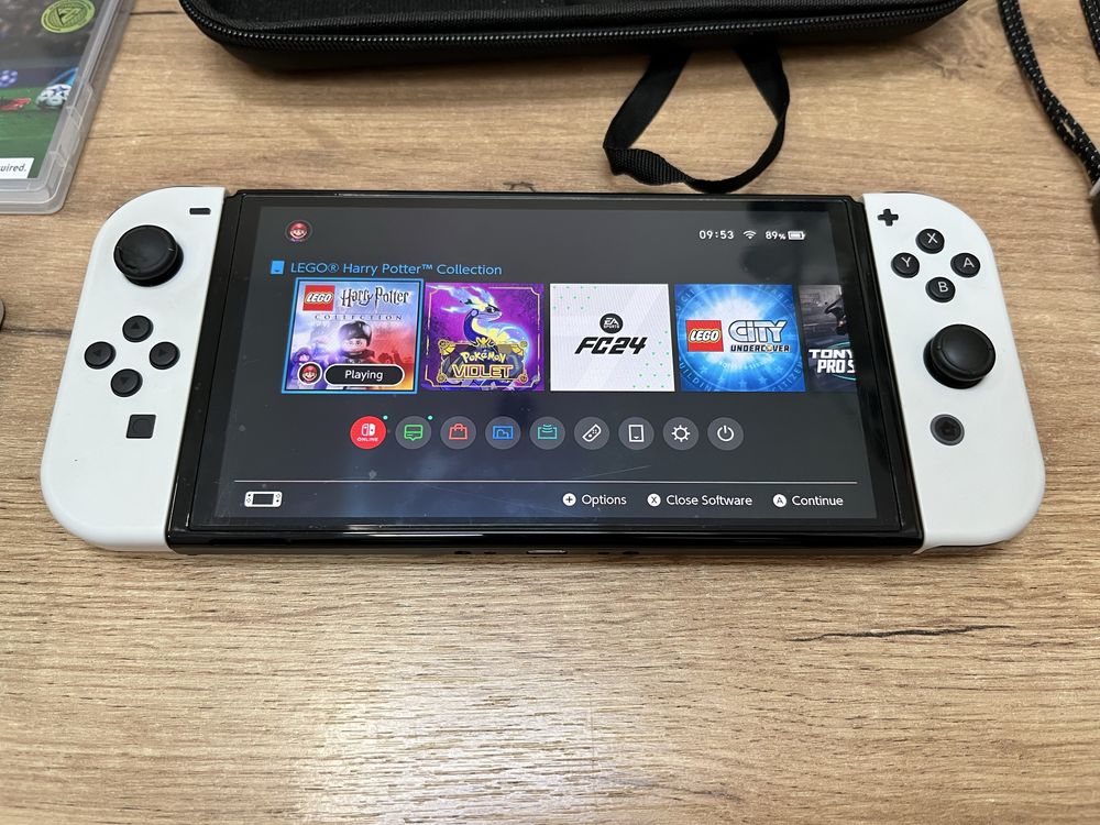 Nintendo switch OLED dwa doki, gry, karta pamieci
