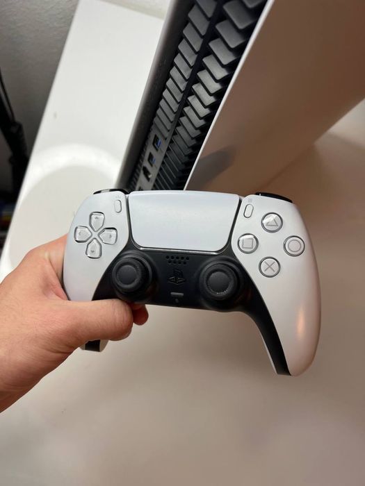 продам геймпад от пс5)
