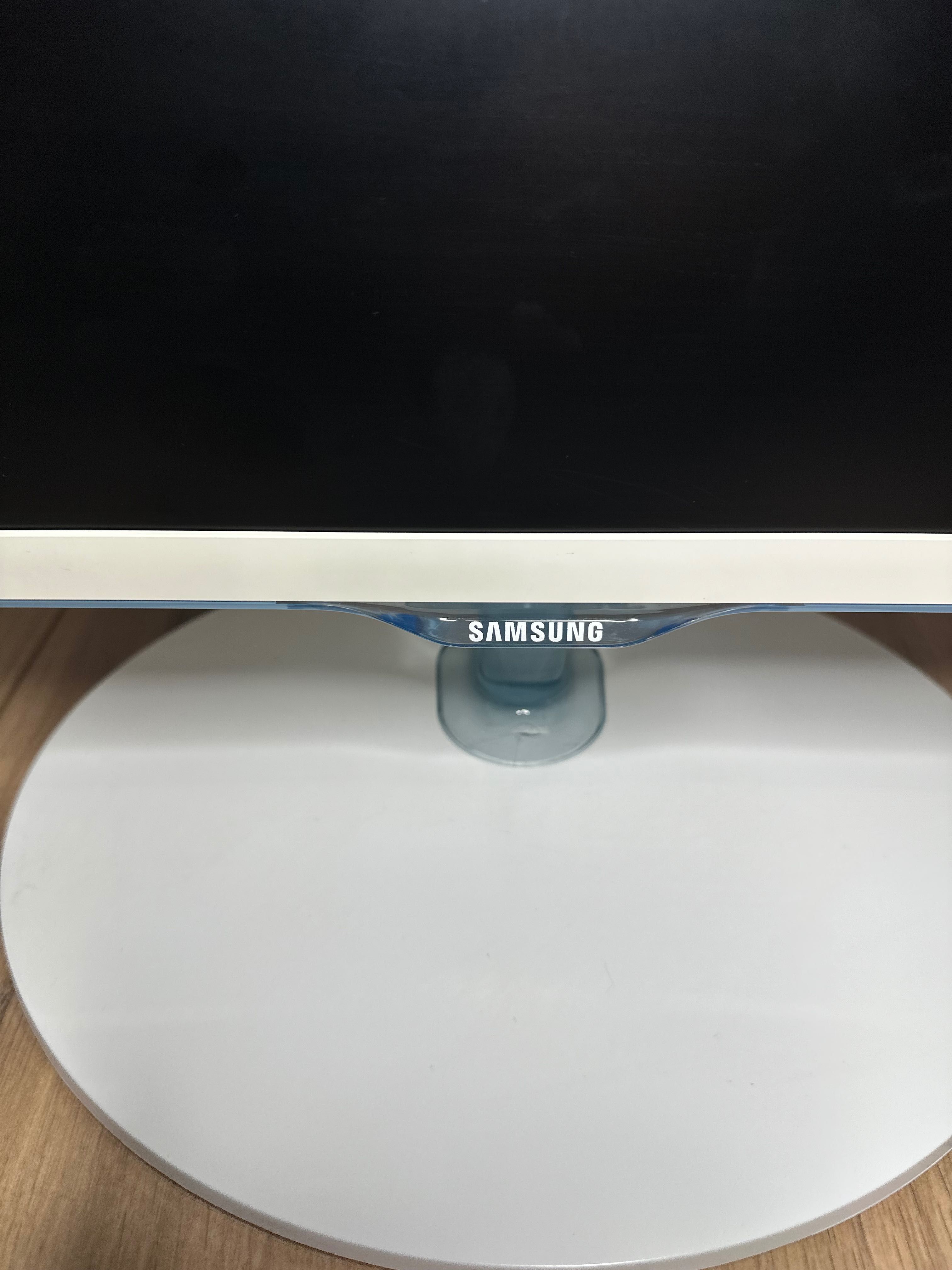 Samsung T24D391EW 24" LED Full HD Monitor TV + pilot + zasilacz
