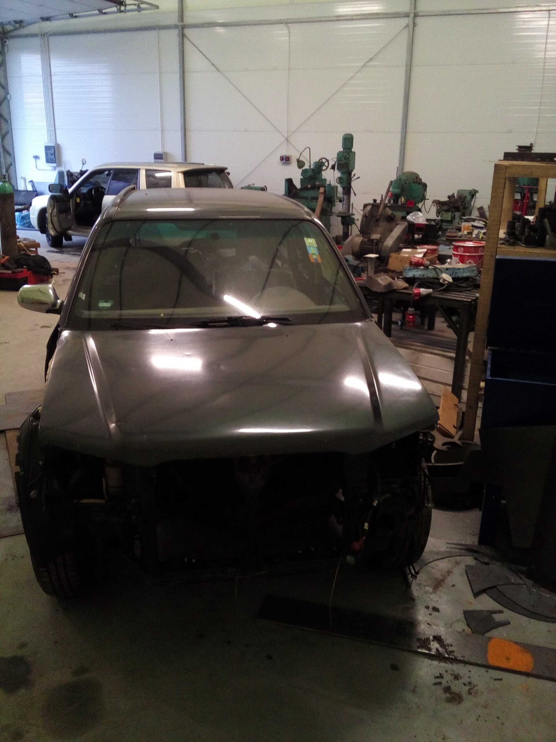 Subaru Forester II SG blachy i środek
