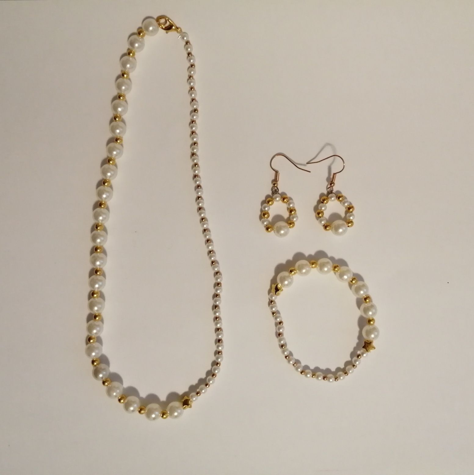 Colar, pulseira, brincos