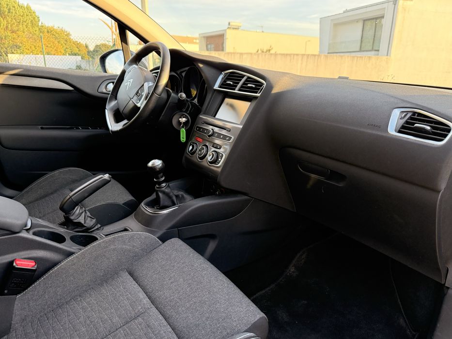 CITROEN C4 1.6 BLUE HDI SHINE - 2017
