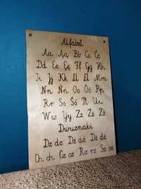 Drewniana tabliczka alfabet