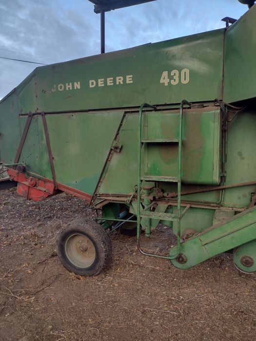 Продам комбайн Джон дір 430