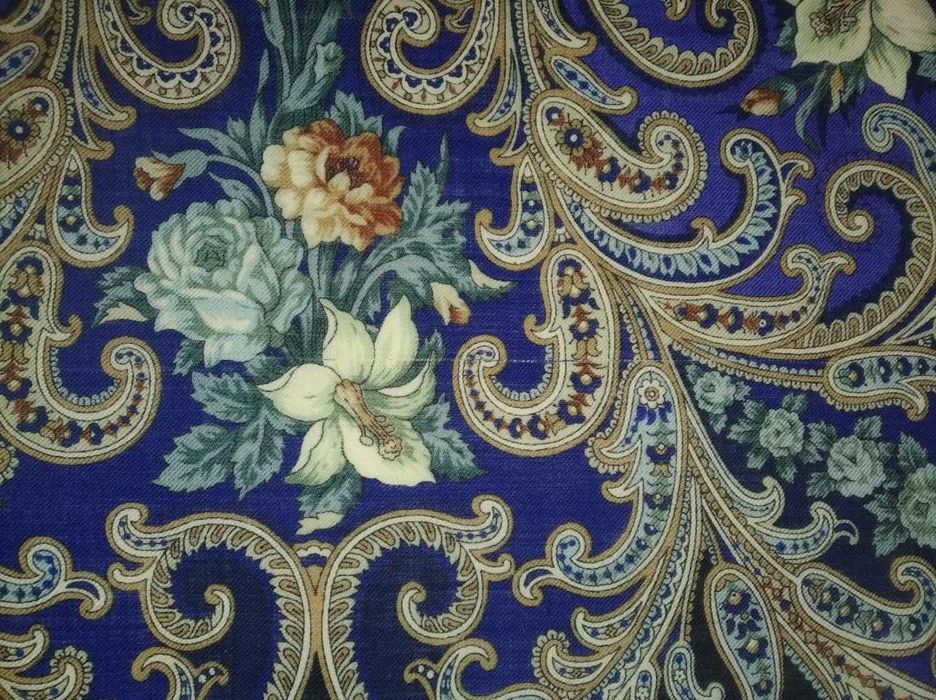 Павловопосадский платок "Тайна сердца"