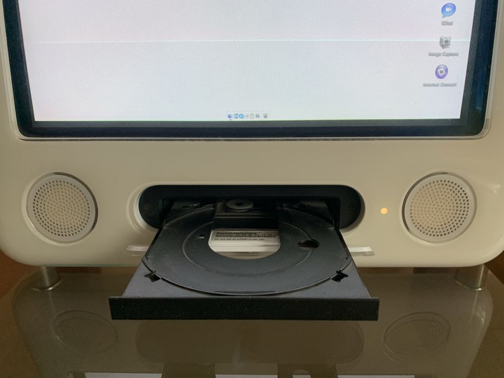 Komputer eMac Apple A1002