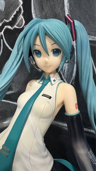 Аніме фігурка хатсуне міку скейл 1/4 50 см