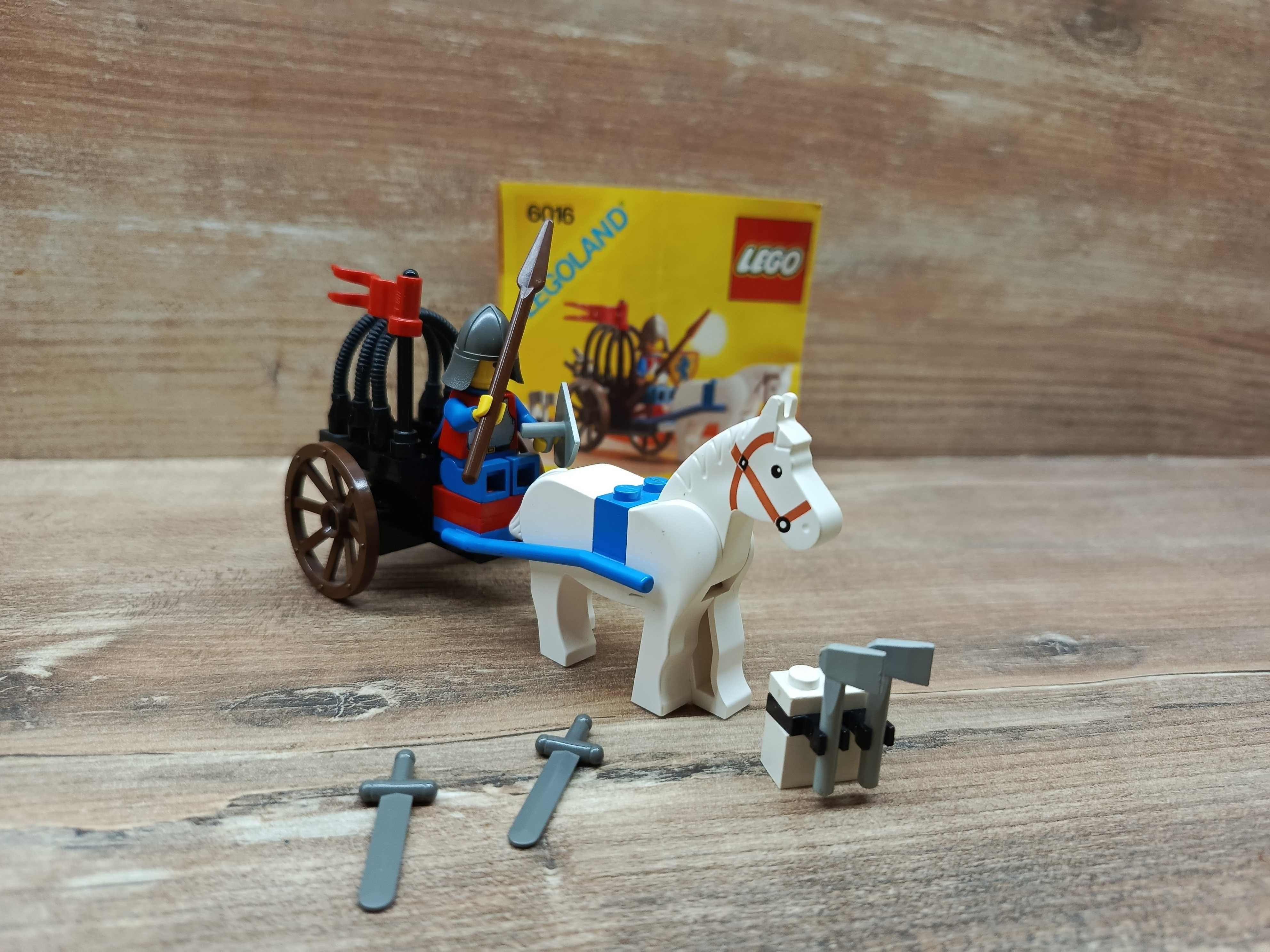 LEGO Castle 6016 Knight's Arsenal