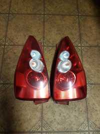 Lampa lampy tył prawa lewa Mazda 5