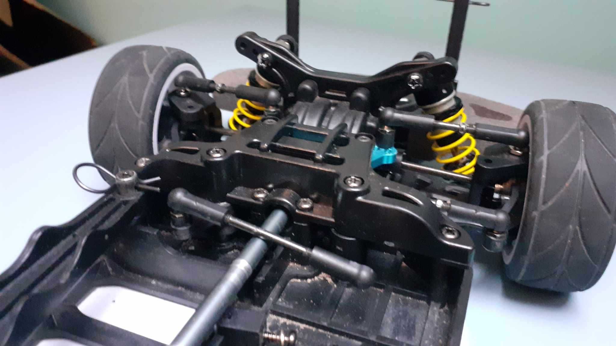 Tamiya TB02 model RC