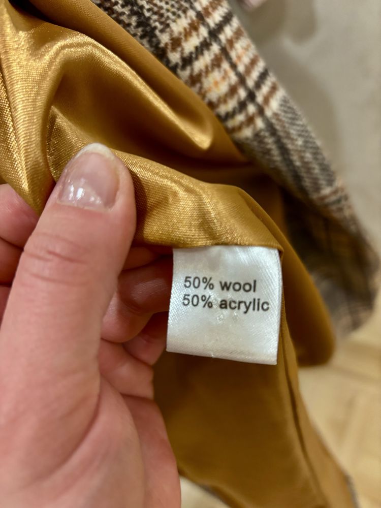 Продаю шерстяний піджак