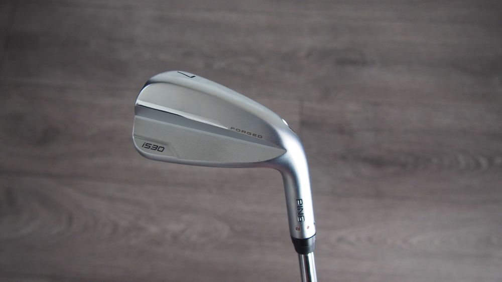 Kij do golfa Ping i530 IRON 7 black dot demo