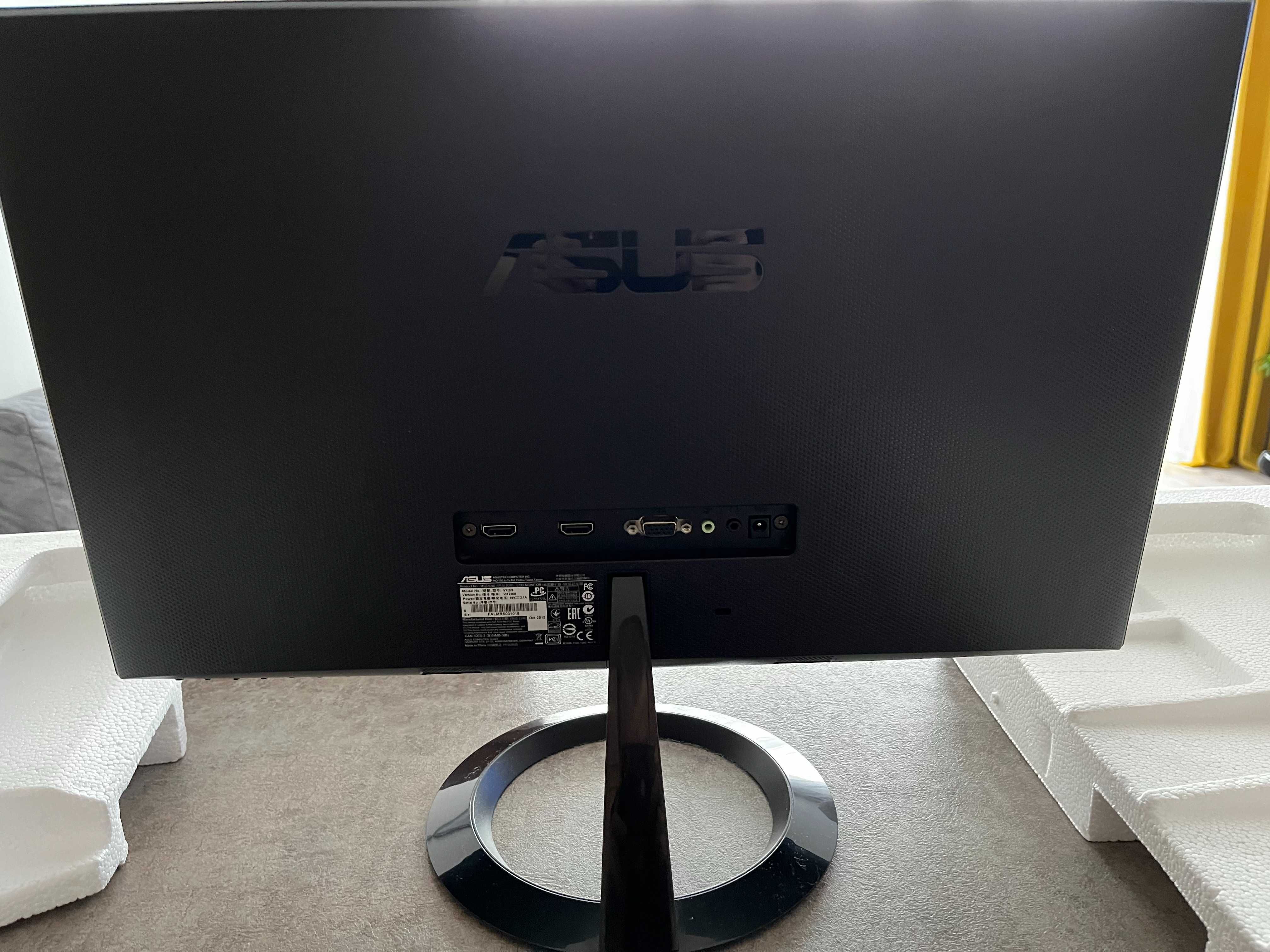 Kompletny Komputer wraz z monitorem