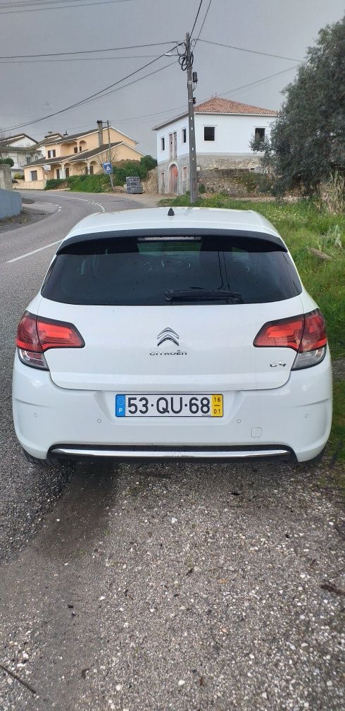 Citroen C4 1.2 com garantia!