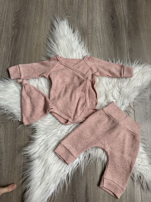 Набір в пологовий для новонароджених.