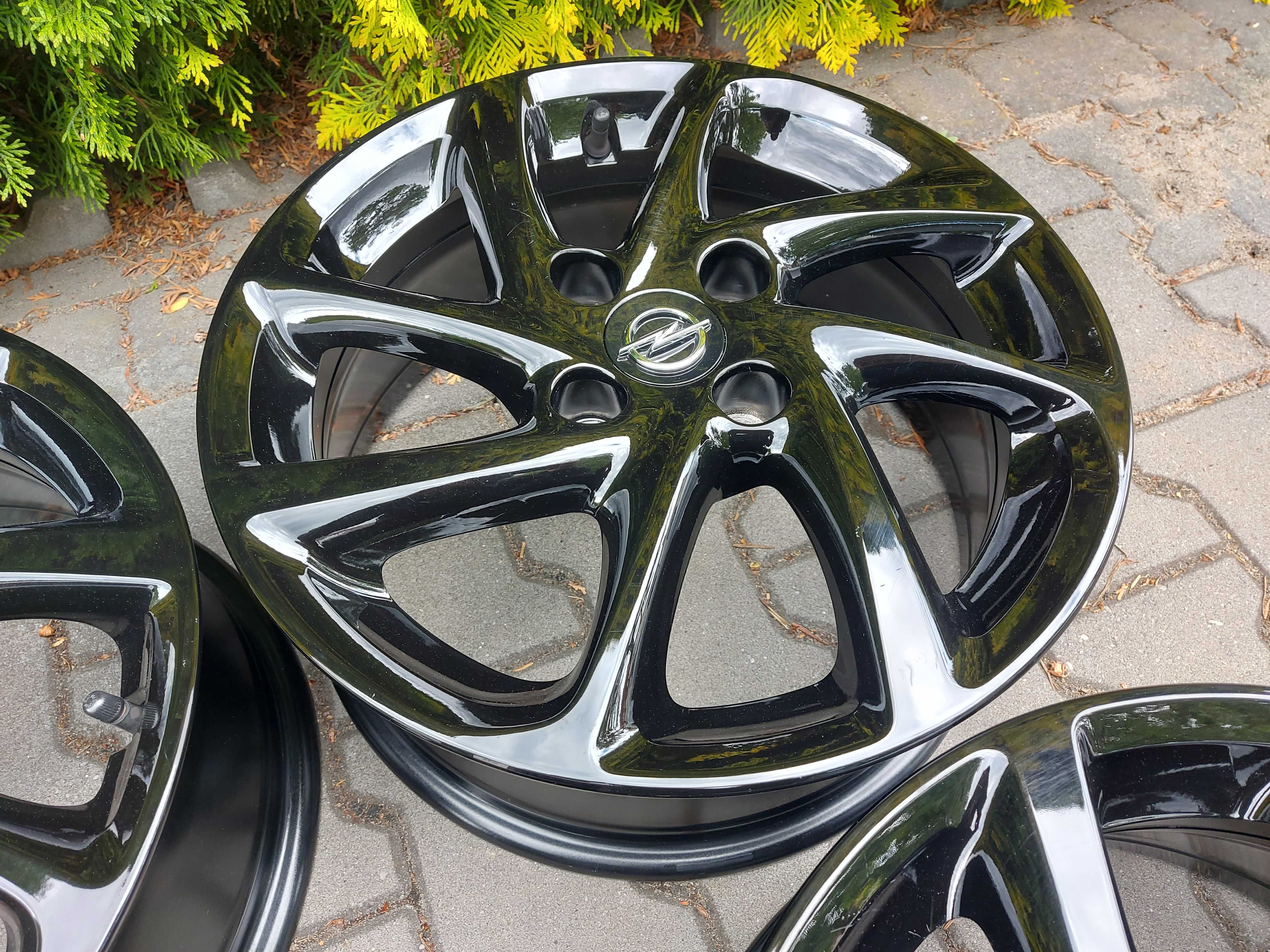 Felgi 16x6.5J_ et38_ 4x108_ Opel Corsa F_ OE_ Black 2022rok