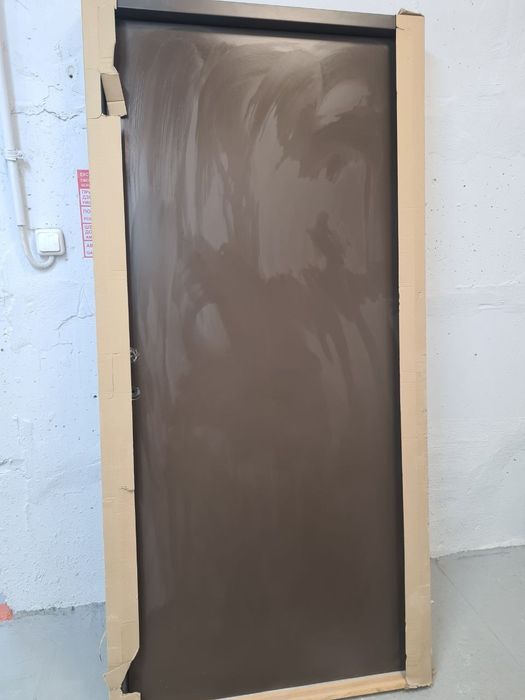 Двері вхідні дерев'яні 210 100 лудка 4/10 см