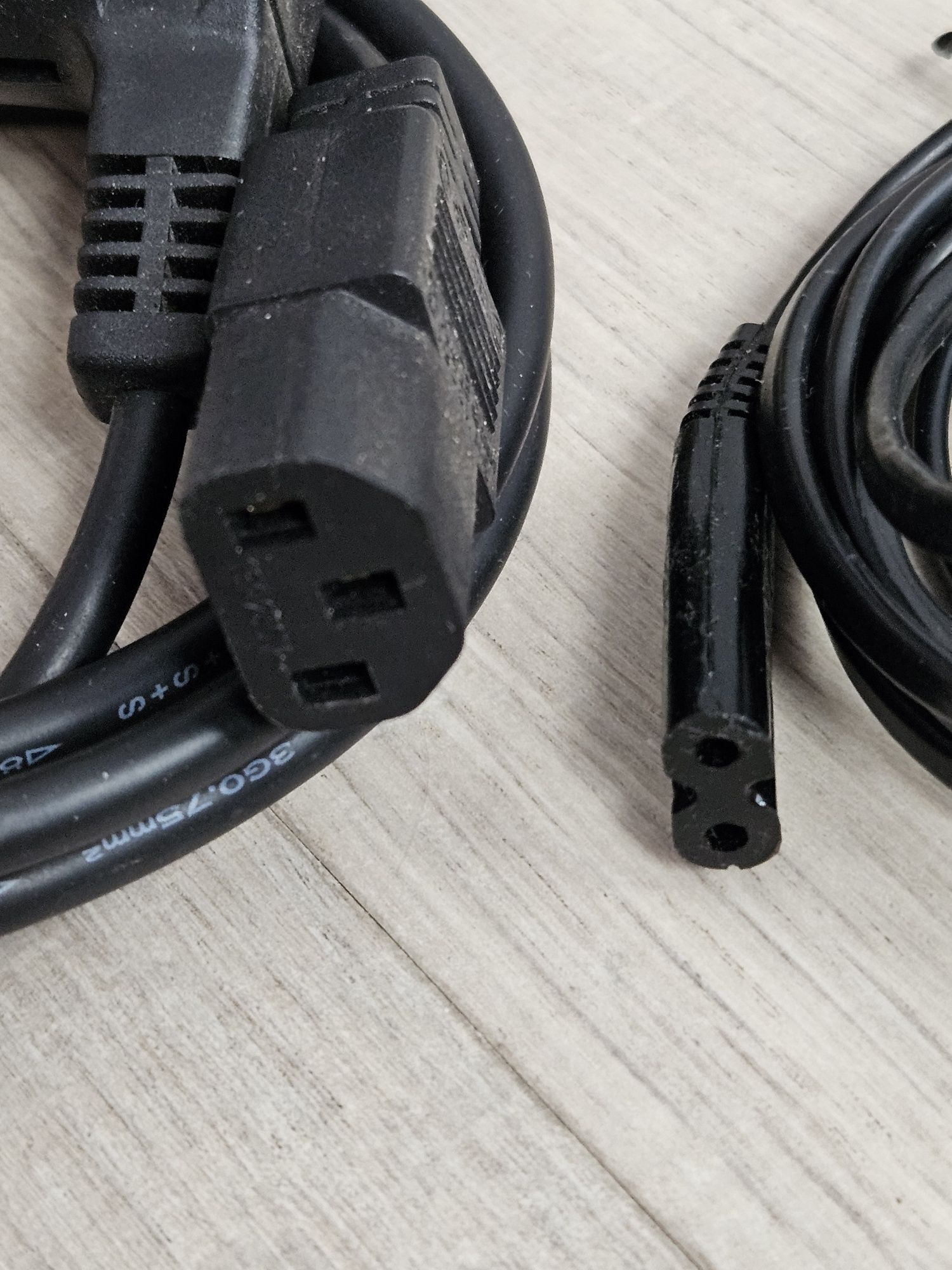 Kabel zasilający do TV Euro CL oraz Schuko